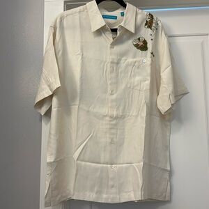 NWT Tori Richard Christmas aloha shirt